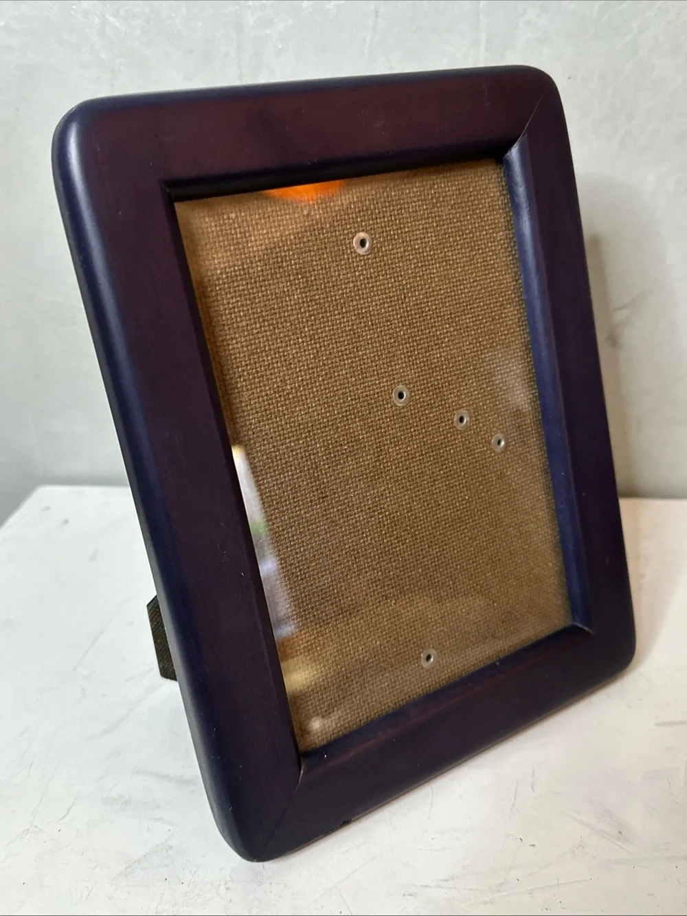 VINTAGE WOOD PICTURE FRAME ROUNDED CORNERS MADE IN THAILAND FITS 5X7 PLUM